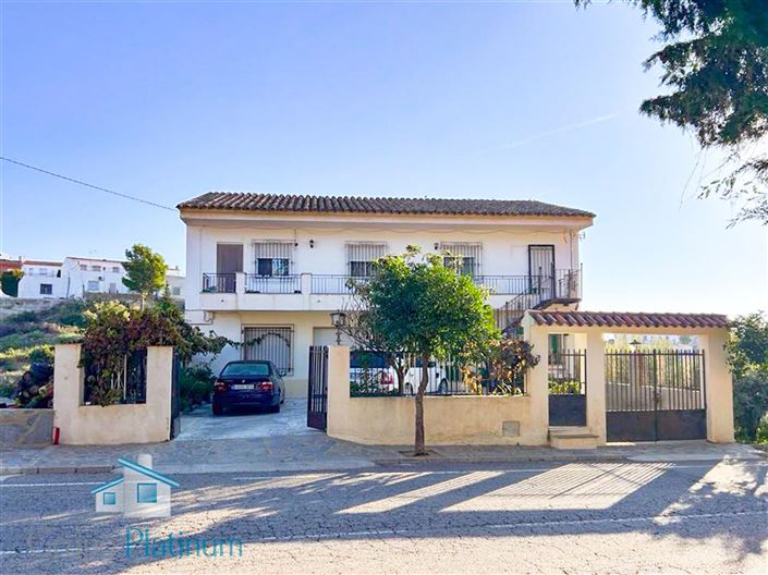 Image No.1-Villa de 4 chambres à vendre à Taberno