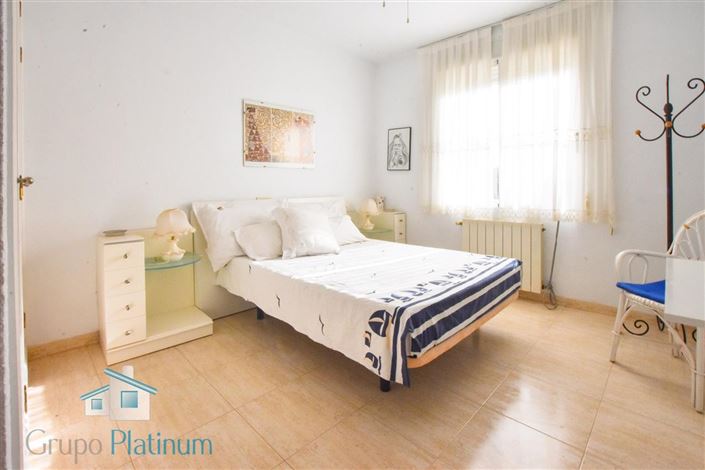 Image No.11-5 Bed Villa for sale