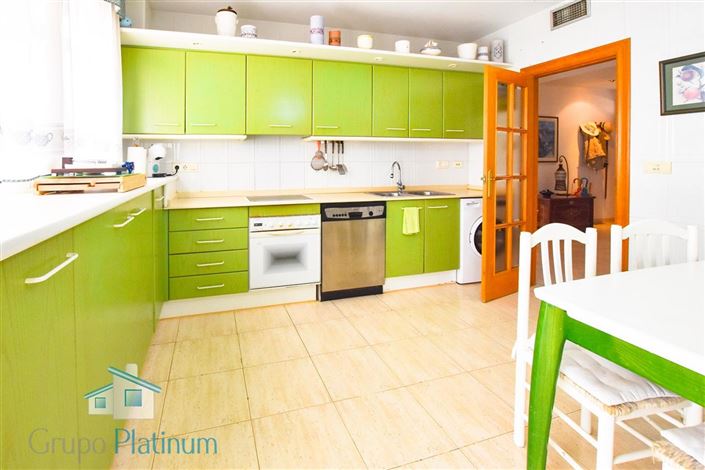 Image No.6-5 Bed Villa for sale