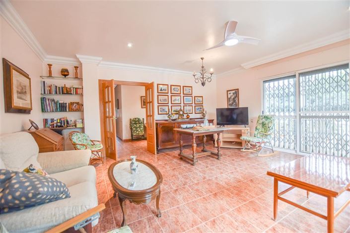 Image No.18-4 Bed Villa for sale