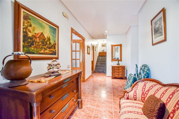 Image No.14-4 Bed Villa for sale