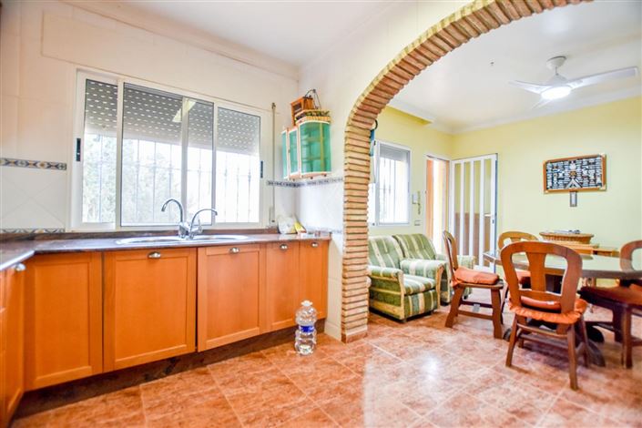 Image No.4-4 Bed Villa for sale