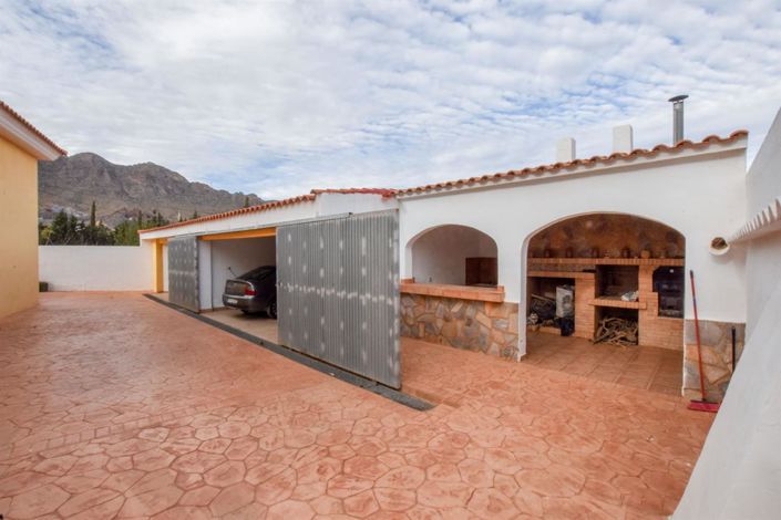 Image No.11-4 Bed Villa for sale