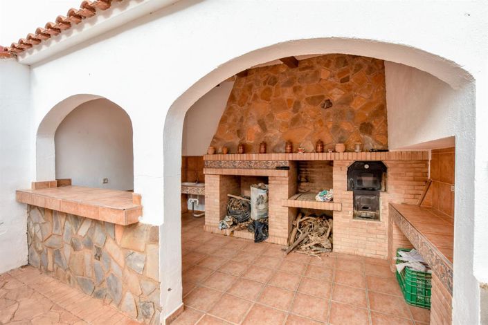 Image No.12-4 Bed Villa for sale