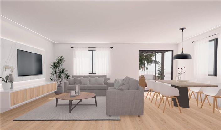 Image No.4-4 Bed Property for sale