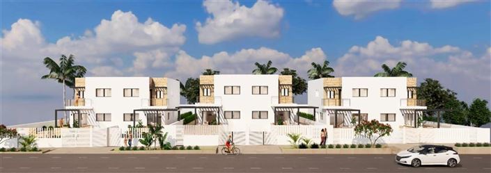 Image No.7-4 Bed Property for sale