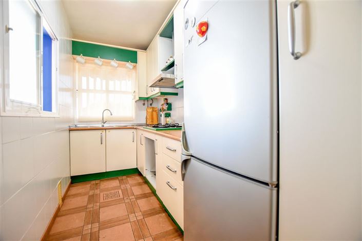 Image No.5-3 Bed Property for sale