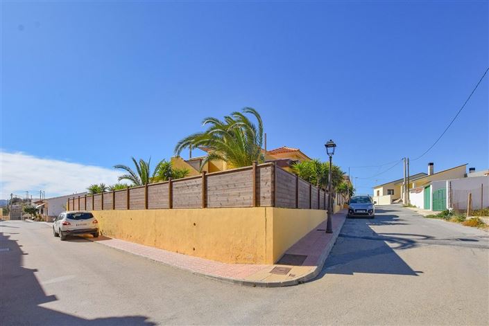 Image No.15-4 Bed Villa for sale