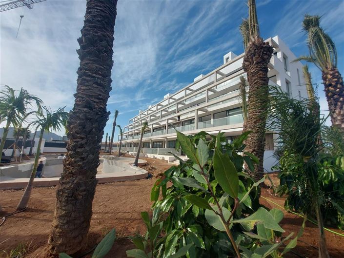 Image No.25-2 Bed Property for sale