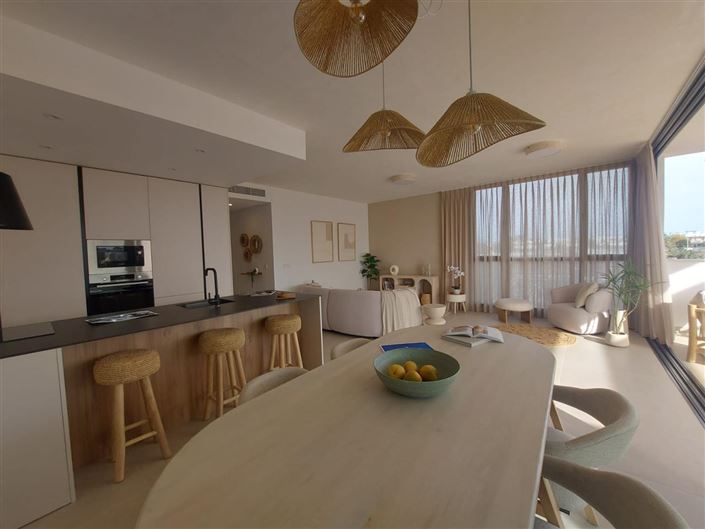 Image No.32-2 Bed Apartment for sale