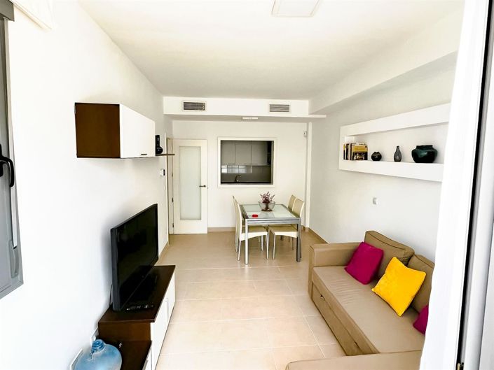 Image No.8-2 Bed Apartment for sale