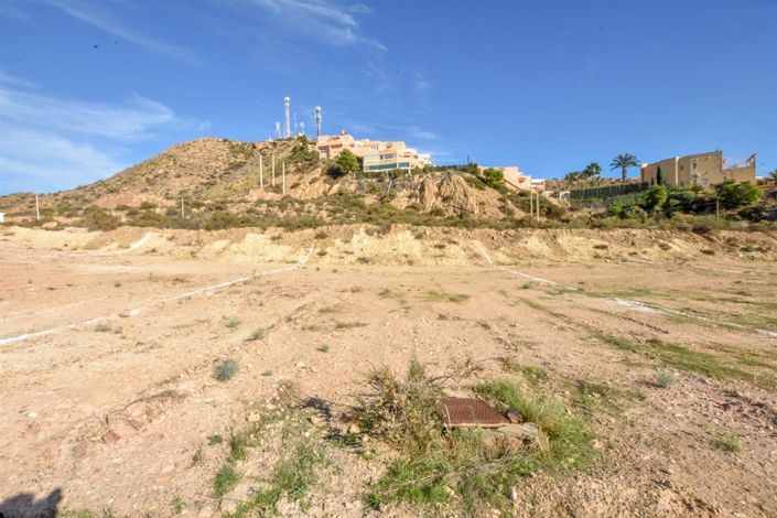 Image No.17-3 Bed Villa for sale