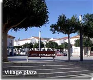 los-gallardos-village-plaza