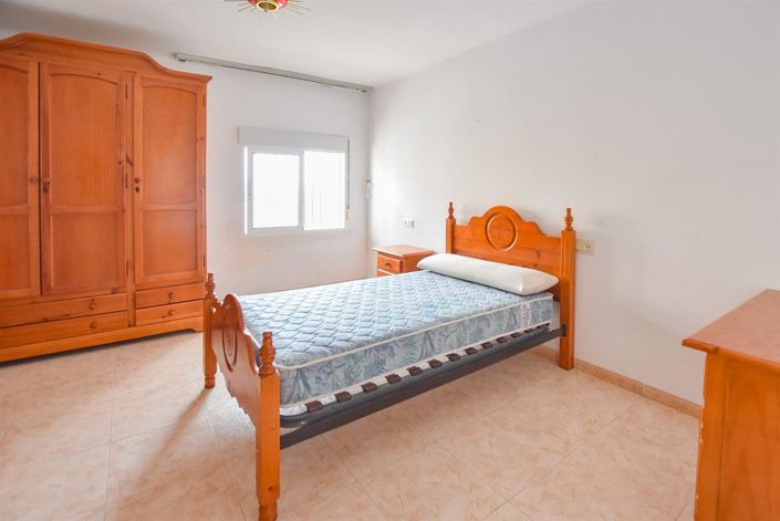 Image No.12-Propriété de 4 chambres à vendre à Almeria