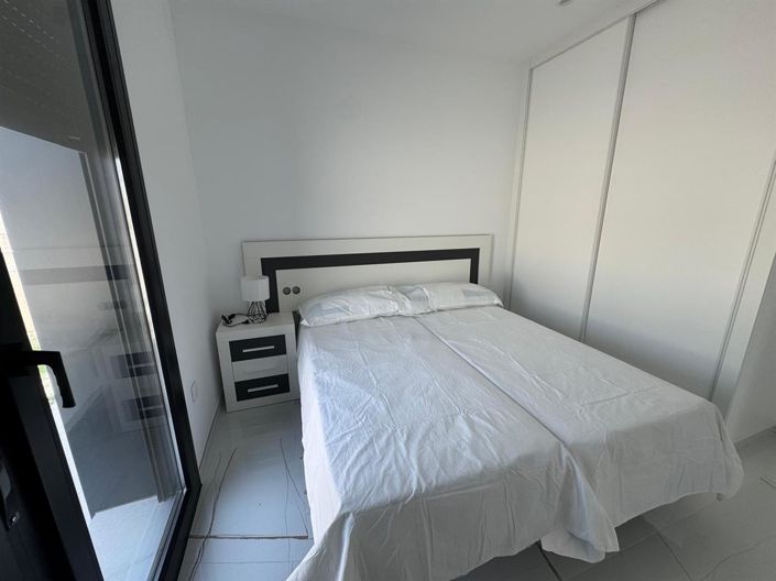 Image No.27-3 Bed Villa for sale