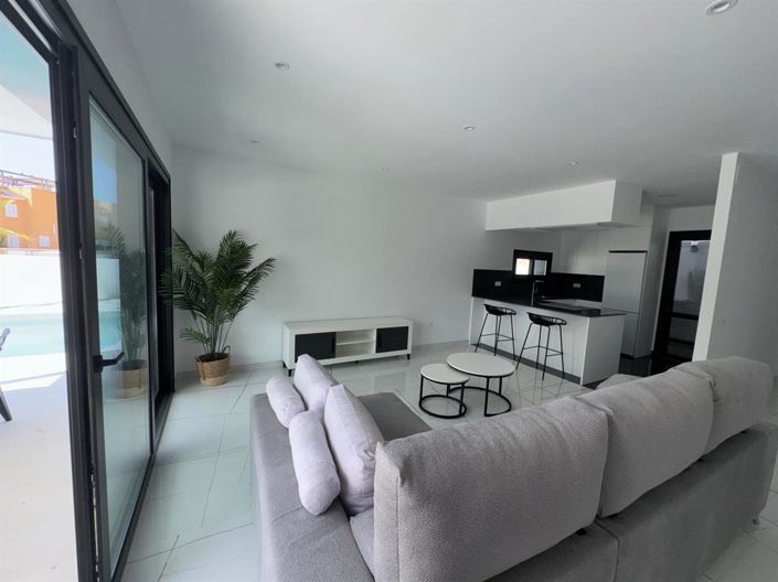 Image No.32-3 Bed Villa for sale