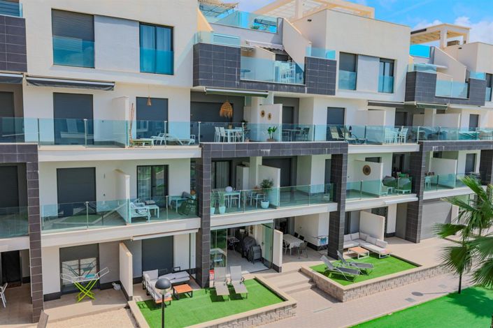 Image No.17-3 Bed Apartment for sale