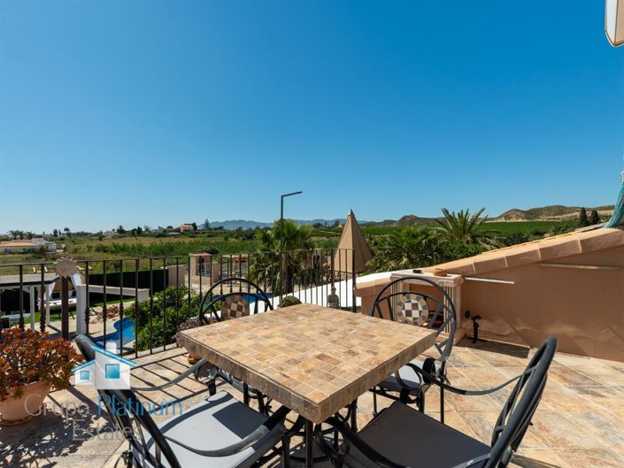 Image No.36-6 Bed Villa for sale