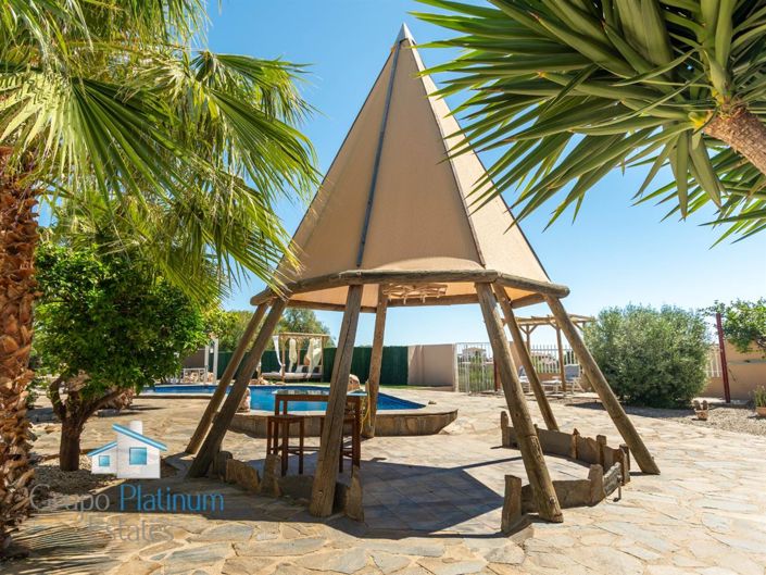 Image No.5-6 Bed Villa for sale