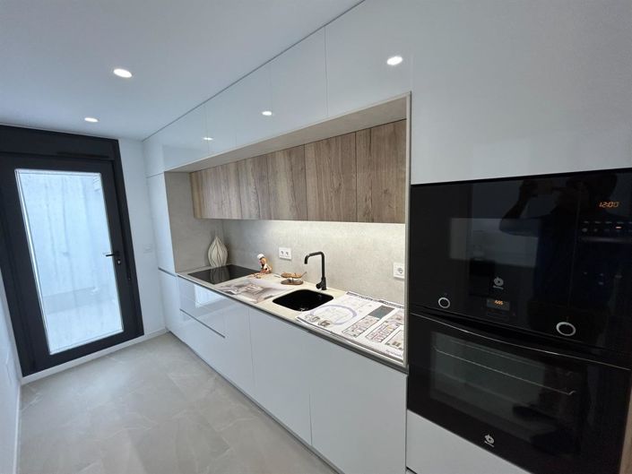 Image No.34-3 Bed Villa for sale