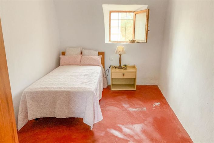 Image No.5-3 Bed Villa for sale