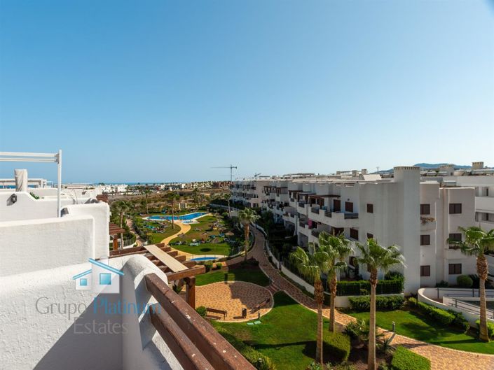 Image No.17-1 Bed Property for sale