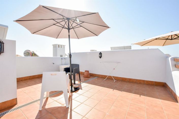 Image No.26-1 Bed Property for sale