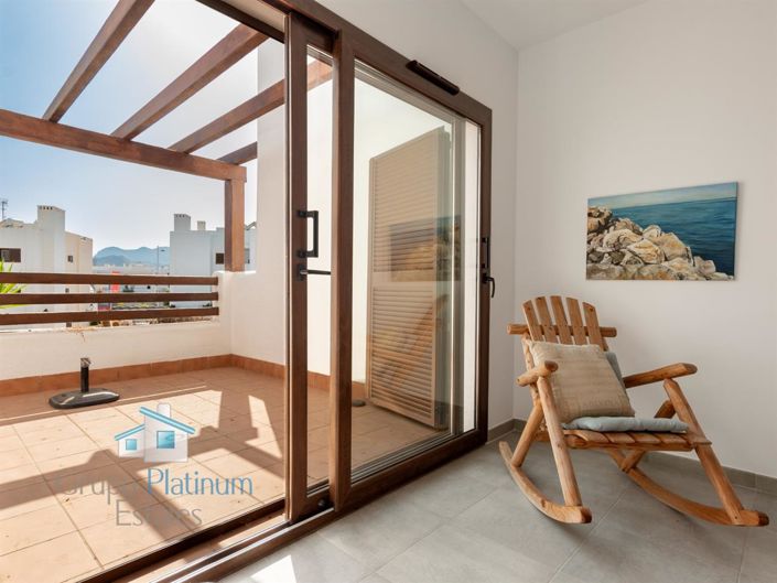 Image No.3-1 Bed Property for sale