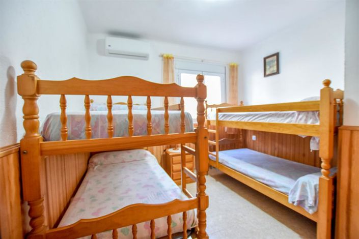 Image No.30-6 Bed Villa for sale