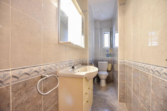 Image No.32-6 Bed Villa for sale