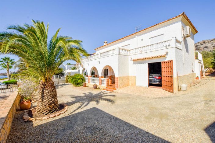 Image No.5-6 Bed Villa for sale