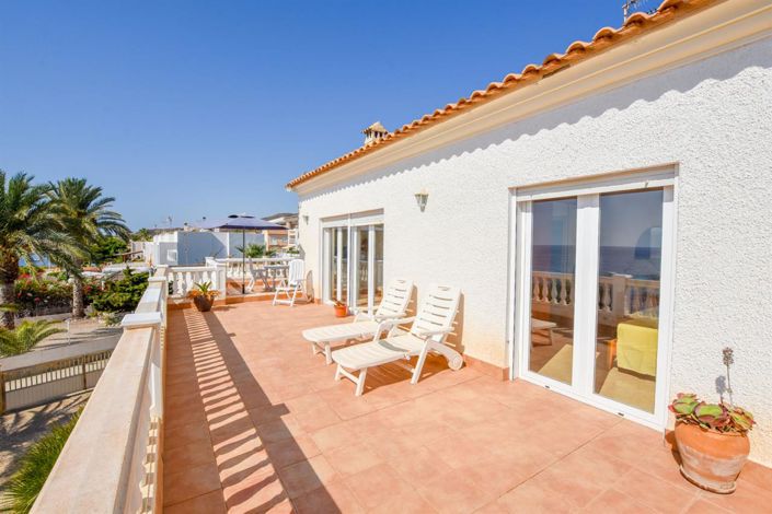 Image No.8-6 Bed Villa for sale