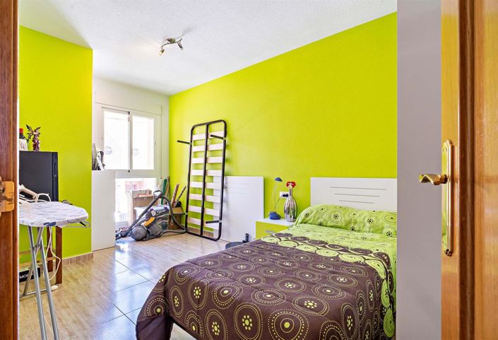 Image No.16-4 Bed Property for sale