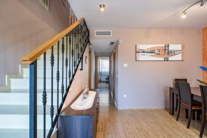 Image No.28-4 Bed Property for sale