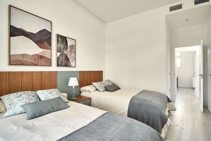Image No.8-3 Bed Apartment for sale