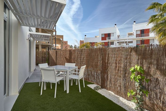 Image No.19-3 Bed Apartment for sale
