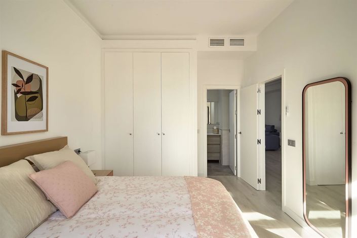 Image No.7-3 Bed Apartment for sale