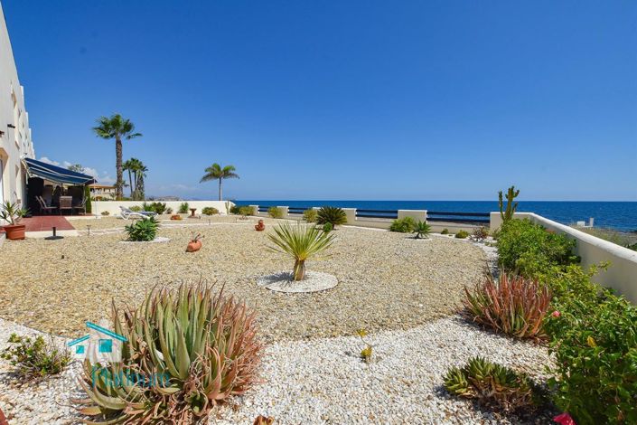 Image No.13-3 Bed Property for sale