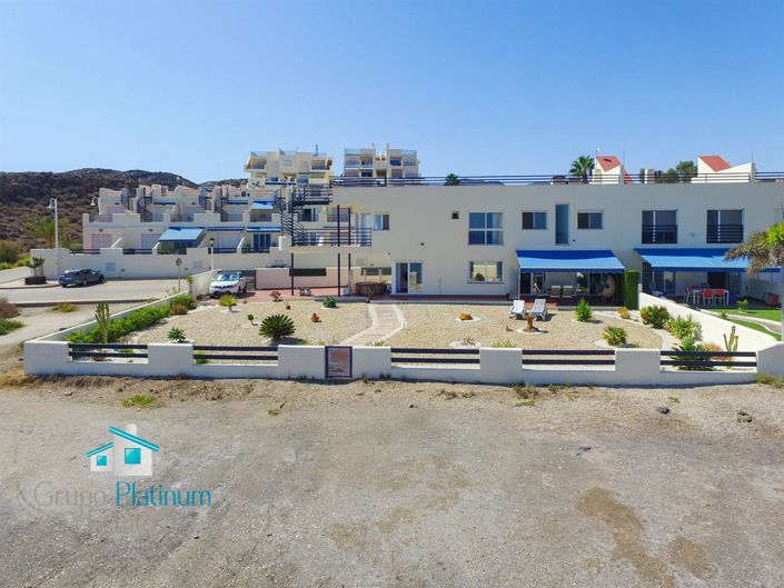 Image No.23-3 Bed Property for sale