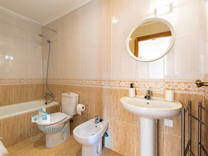 Image No.10-2 Bed Apartment for sale