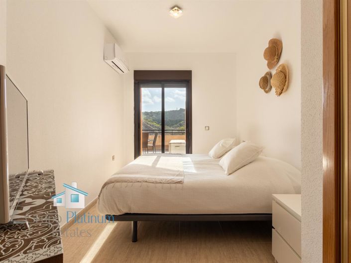 Image No.5-2 Bed Apartment for sale