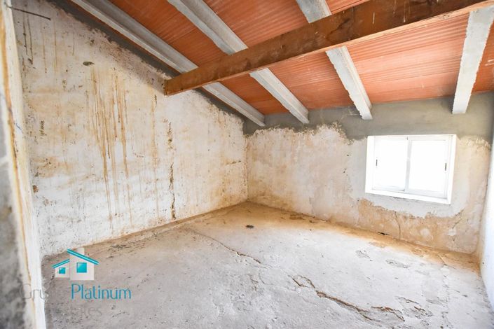 Image No.9-4 Bed Villa for sale