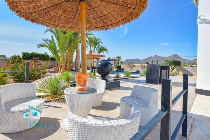 Image No.27-3 Bed Villa for sale