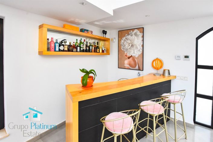 Image No.5-3 Bed Villa for sale