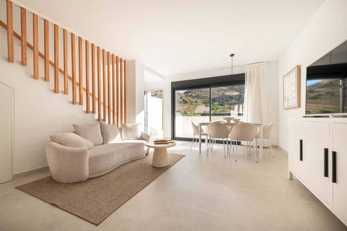 Image No.32-3 Bed Property for sale