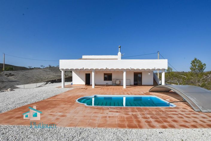 Image No.3-5 Bed Villa for sale