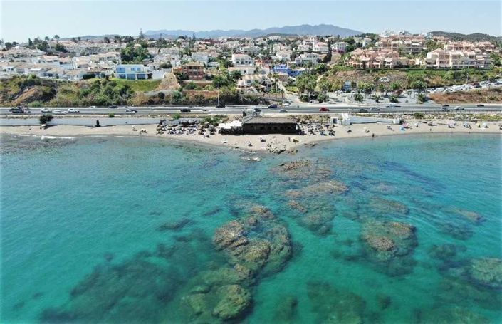 Image No.7-5 Bed Villa for sale