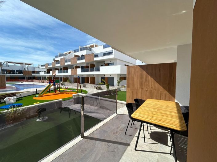 Image No.1-Appartement de 2 chambres à vendre à Pilar de la Horadada