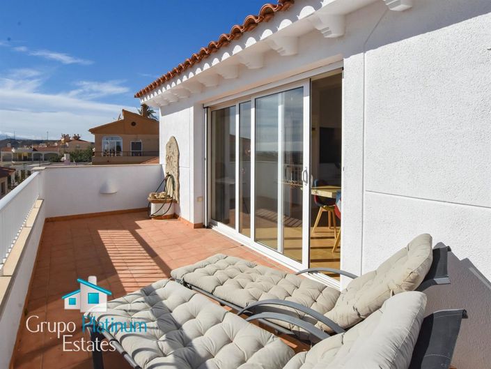 Image No.31-4 Bed Villa for sale