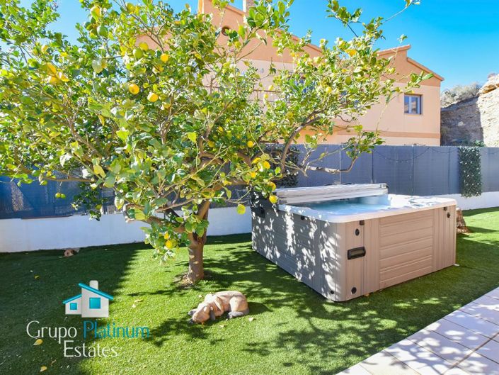 Image No.5-4 Bed Villa for sale